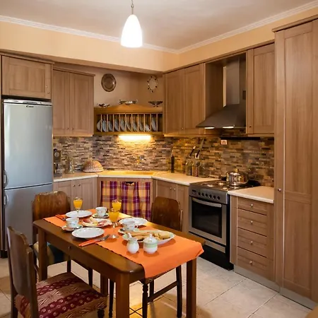 Vakantiehuis Almondtree House - Private Parking