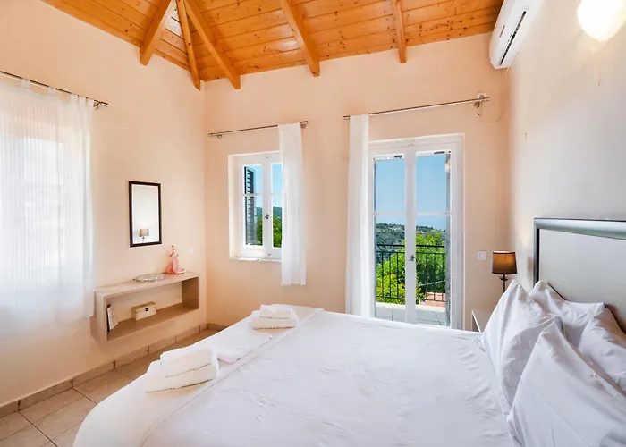 Σπίτι διακοπών Almondtree House - Private Parking